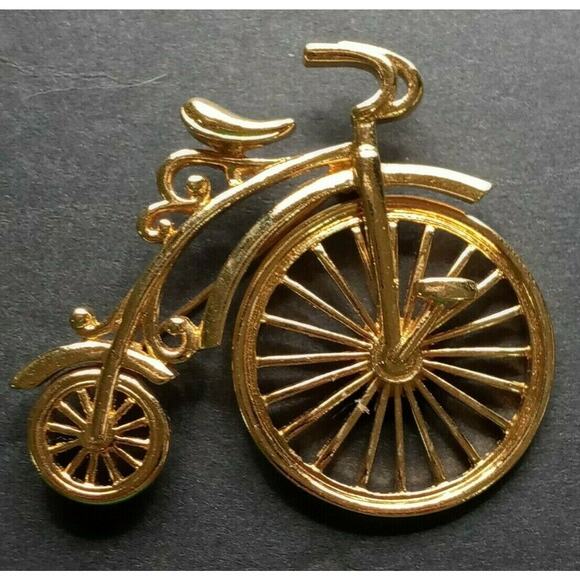 Vintage Bicycle Brooch Gold Tone Spinning Wheel Vintage 🚲 - Picture 7 of 11